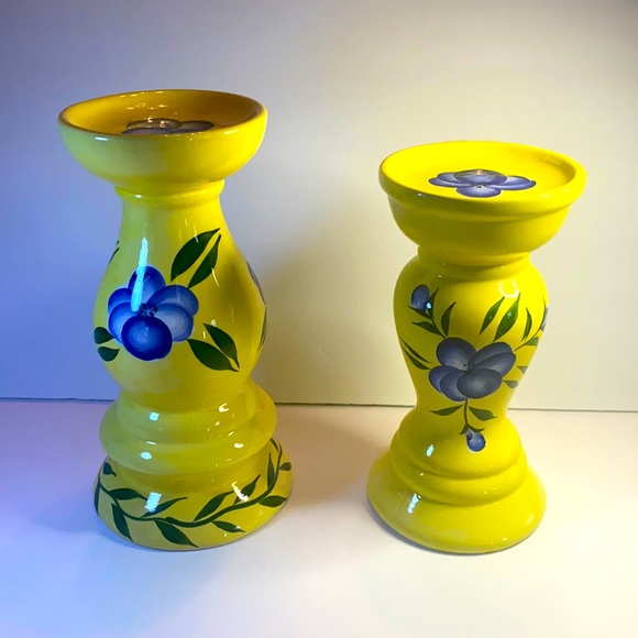 Other - Flower 🌺 Porcelain Two Piece Candle Stands